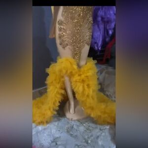 Hi, I am selling my 2024 prom dress. Only worn once